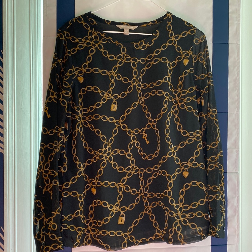 GUC banana republic blouse size xs cute lock, heart and key design